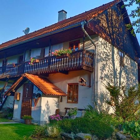 Chaloupka U Jiriho Hotel Nová Pec Buitenkant foto