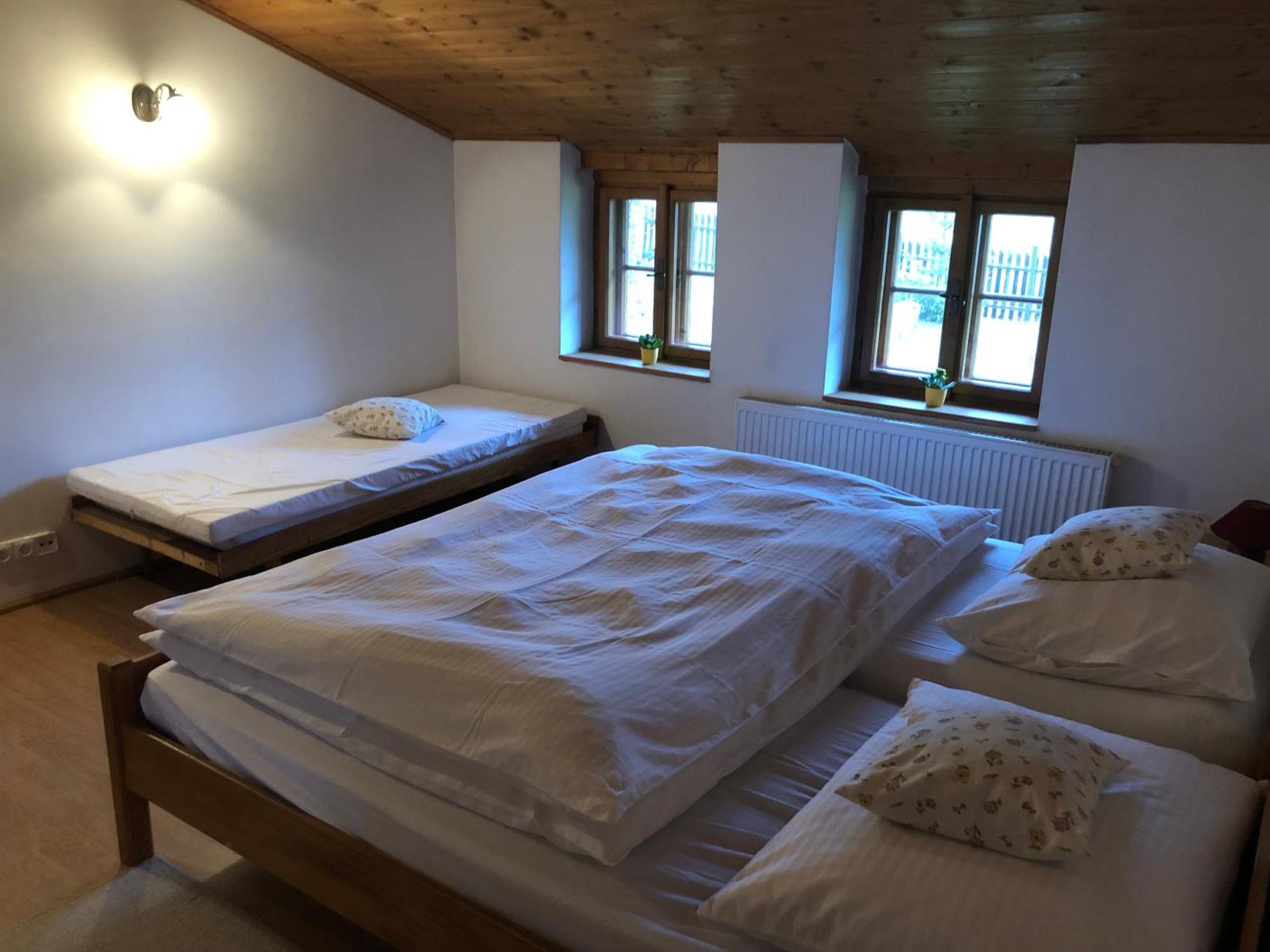Chaloupka U Jiriho Hotel Nová Pec Buitenkant foto